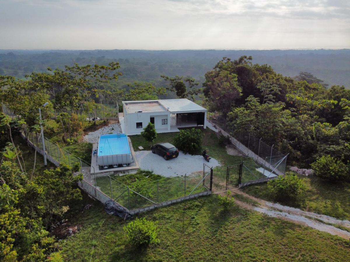 Cabana Campestre Con Piscina En La Hacienda Napoles Doradal Zewnętrze zdjęcie